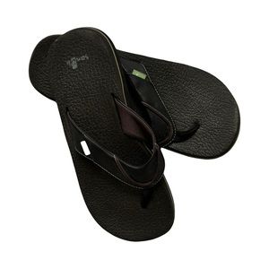 Men’s (11) Sanuk Flip Flops